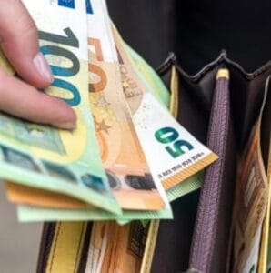 Ще забогатеят до 7 юни: Големи пари внезапно пристигат за 4 зодии, а 1 зодия трябва да играе игри на късмета! - 20 502587807 692921753483726 6222489371730115976 n